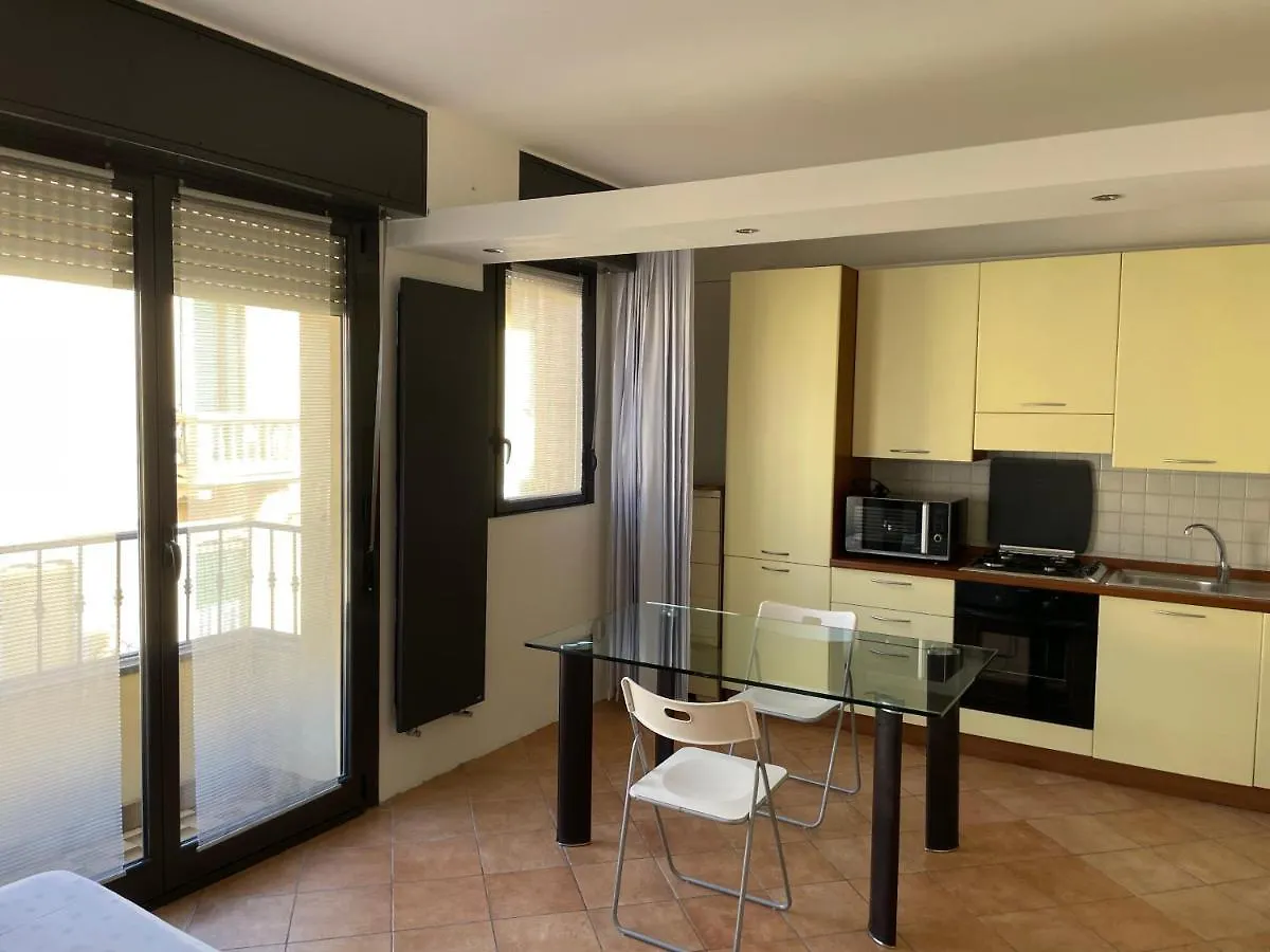 Domusmi Fracastoro-25 Apartment Milan Italy
